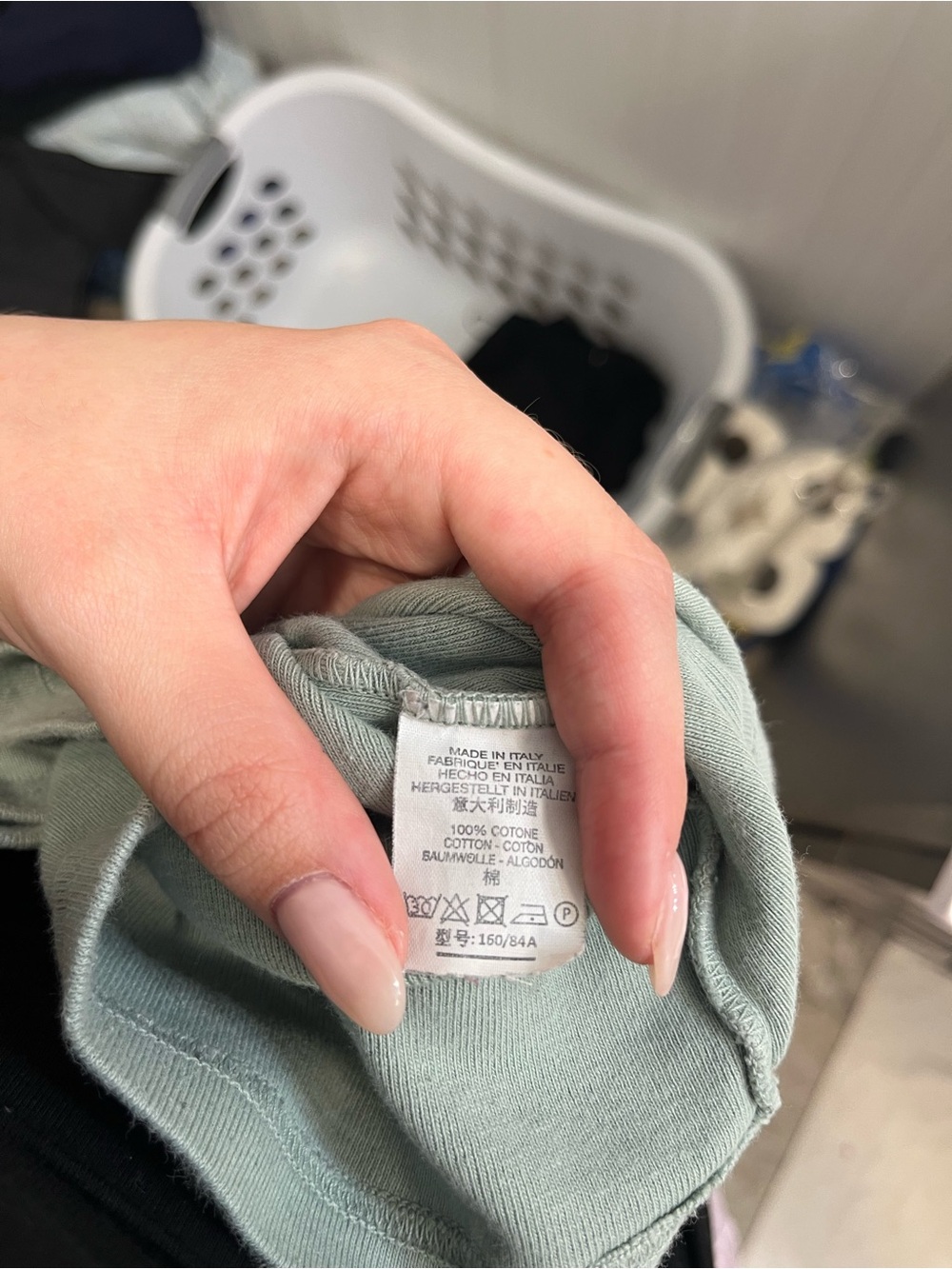 Brandy Melville Pale Mint Short Sleeve Notch Tee - Picture 4 of 5